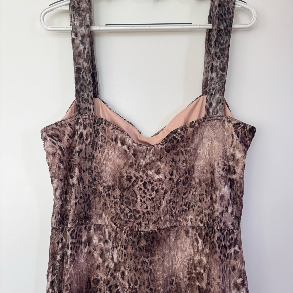 Leopard 🐆 Maxi Dress - Picture 6 of 9